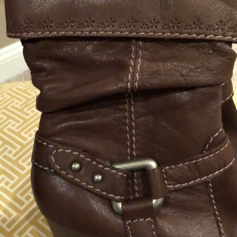 Vintage Fossil Brown Slouchy boots - Picture 5 of 6